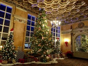 Virginia Theatre Mezzanine lobby decorated for the holidays.